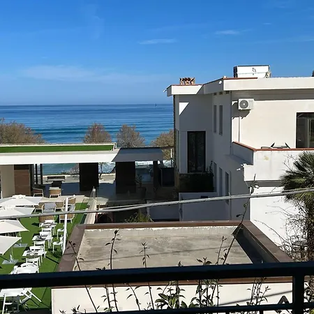 Apartment Sea View