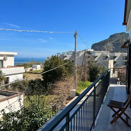 Apartment Sea View Cefalu