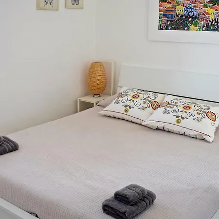 Sea View Apartamento Agnone Bagni