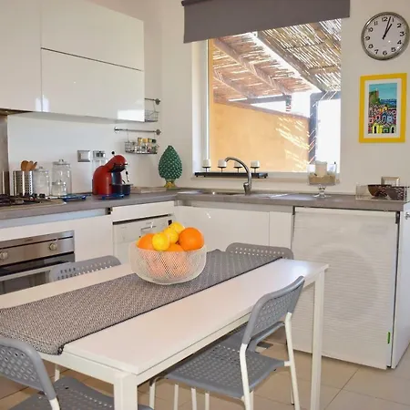 Sea View Apartamento Agnone Bagni