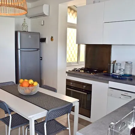Sea View Apartamento Agnone Bagni