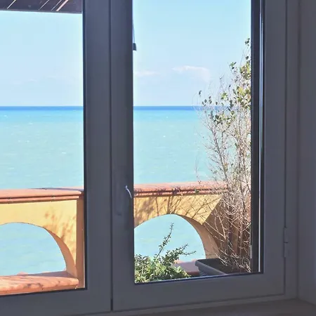 Sea View Apartamento *