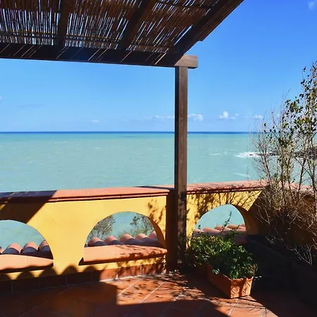 Sea View Apartamento Agnone Bagni